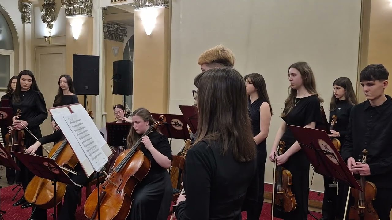 26 02,26   Kamerni orkestar Mokranjac   Vivaldi, Koncert za 2 cela i gudace, II Largo