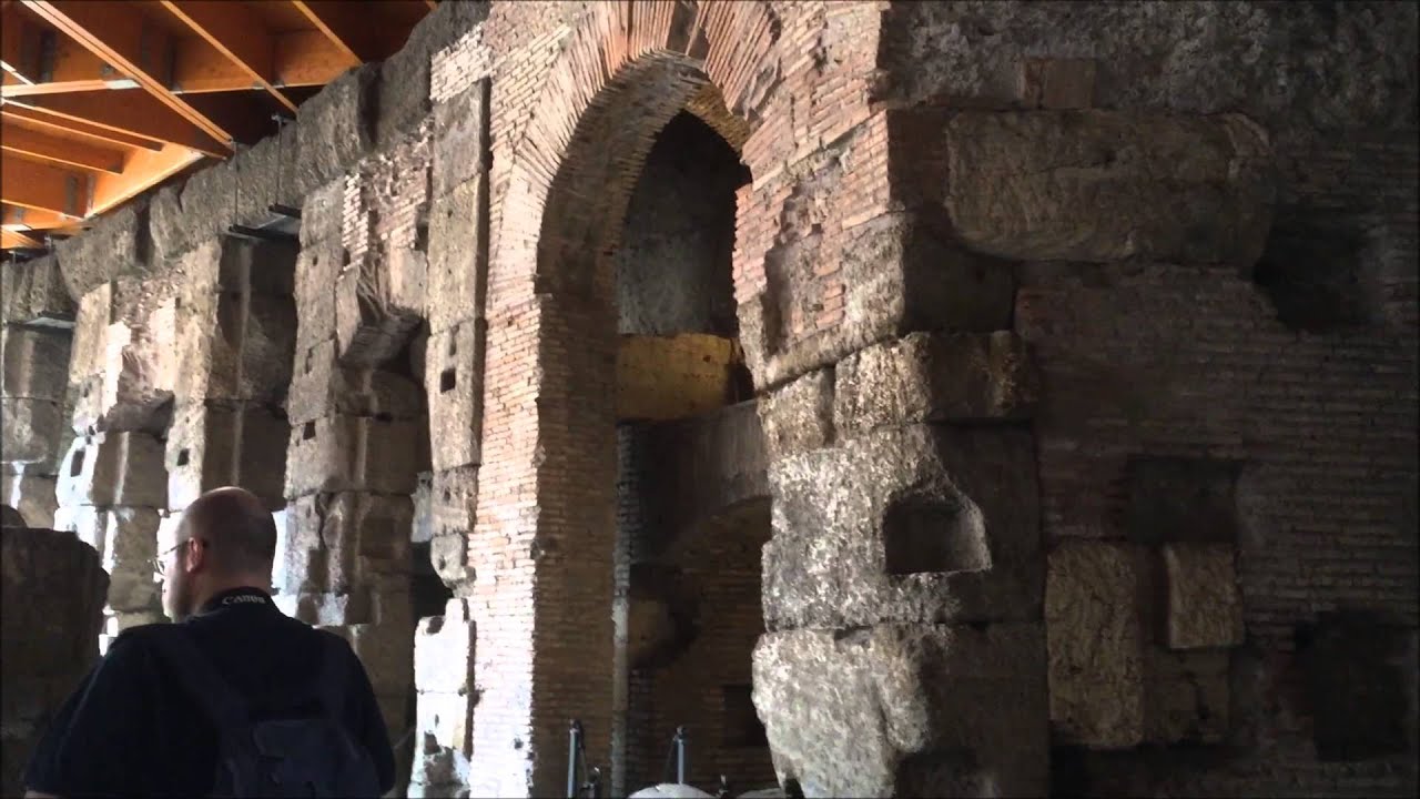 ローマのコロッセオ地下ツアーは発見が一杯です！