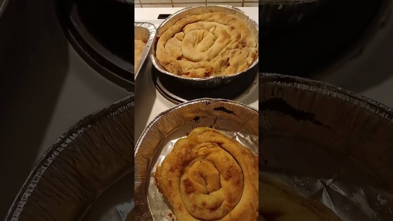 Γλυκιά κολοκυθόπιτα με χειροποίητο φύλλο