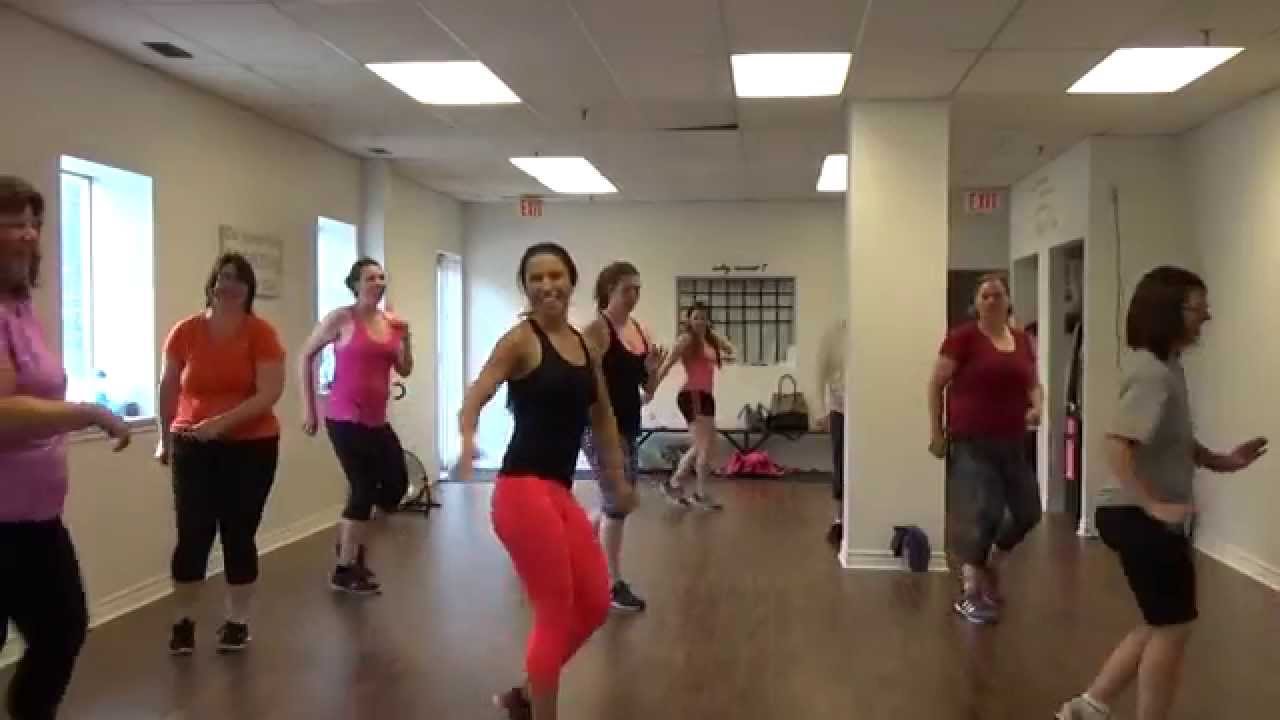 Samba- Magalenha (Sergio Mendes) ZUMBA
