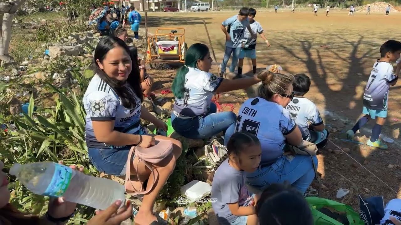 MOMENTOS DIVERTIDOS DE LA JORNADA 4