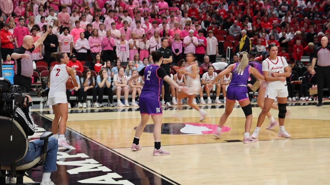 The Ava Smid Game: Dallas Center-Grimes sophomore forward's late heroics vs. Norwalk is must-see
