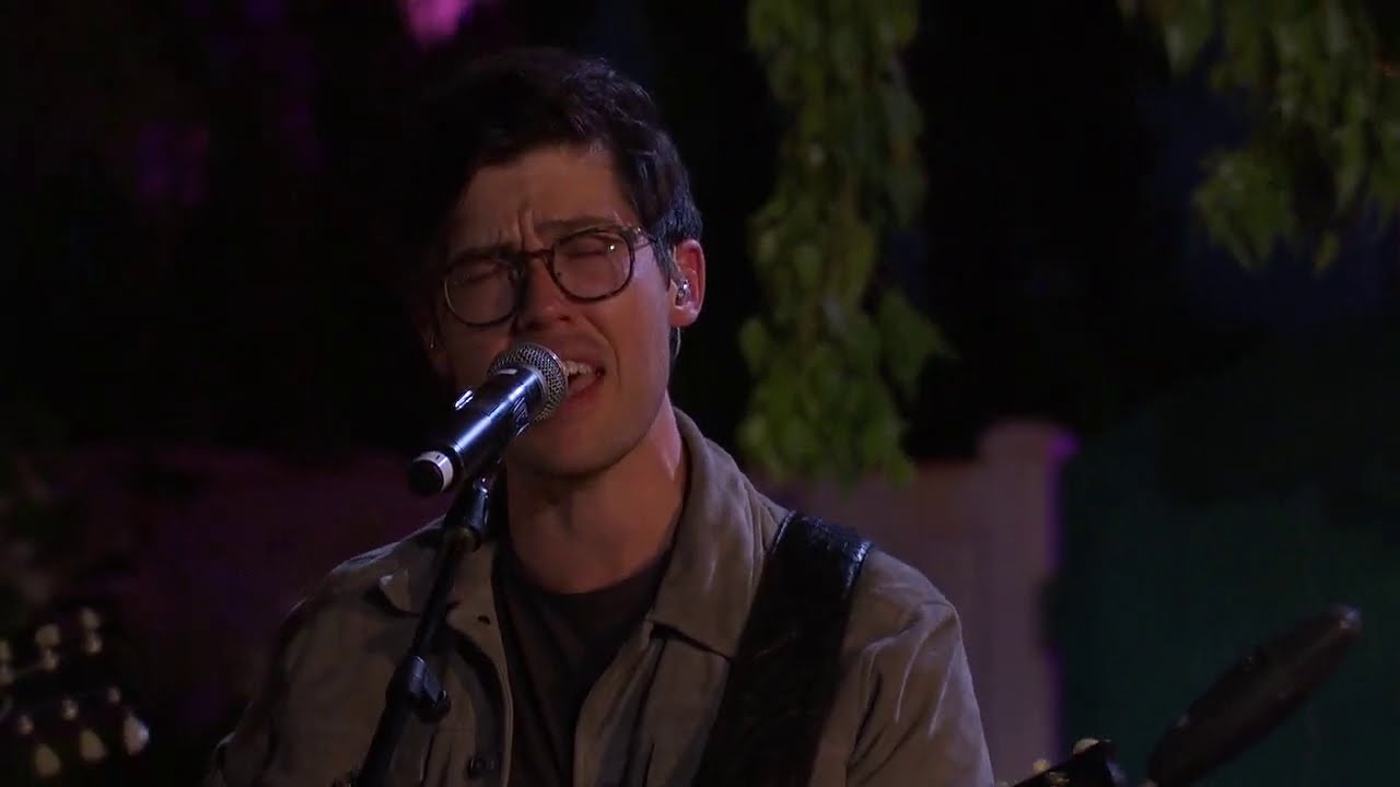 Adam Hambrick Performs 'Between Me and the End of the World' - The Bachelorette
