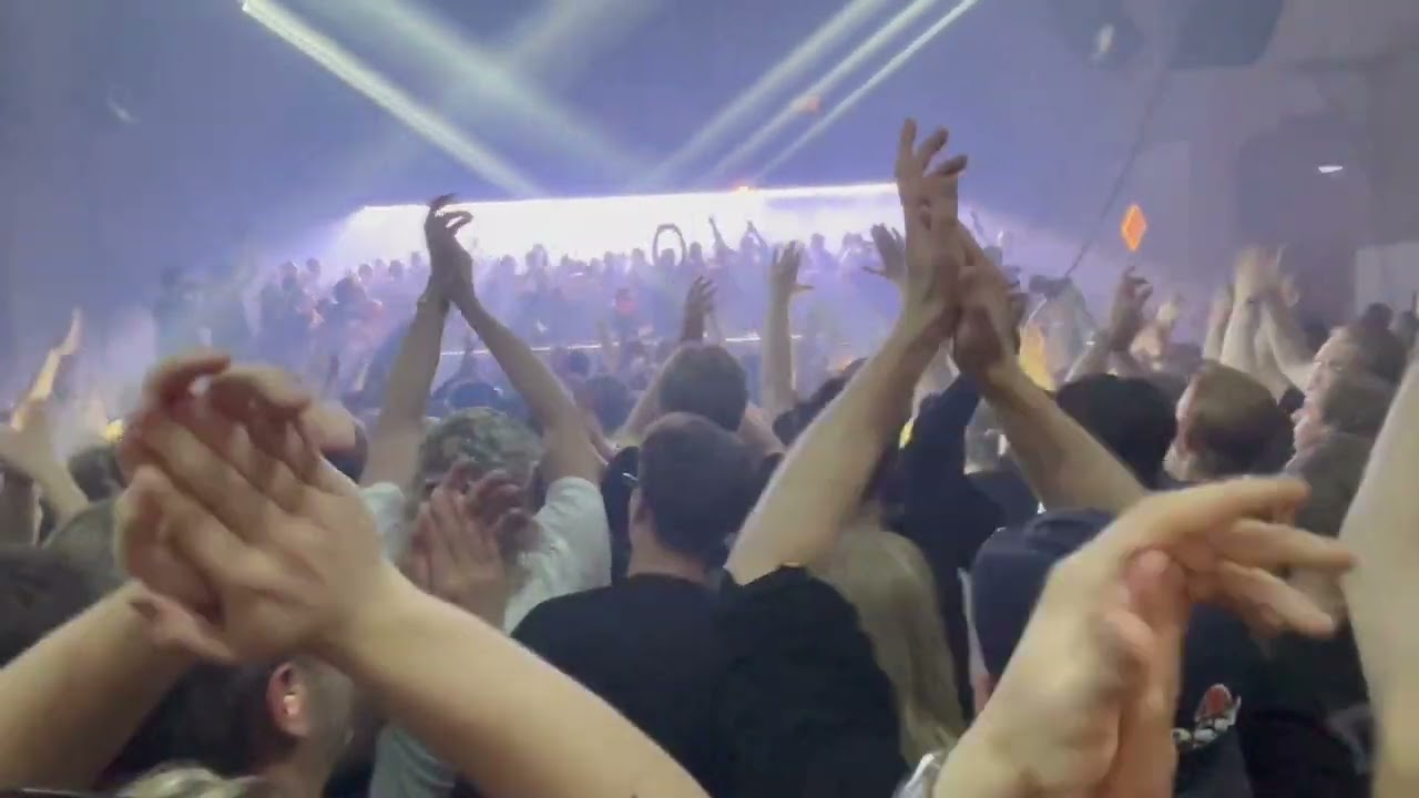 Swedish House Mafia - Wait So Long Live Stockholm 18:6 2025 Förbindelsehallen FULL