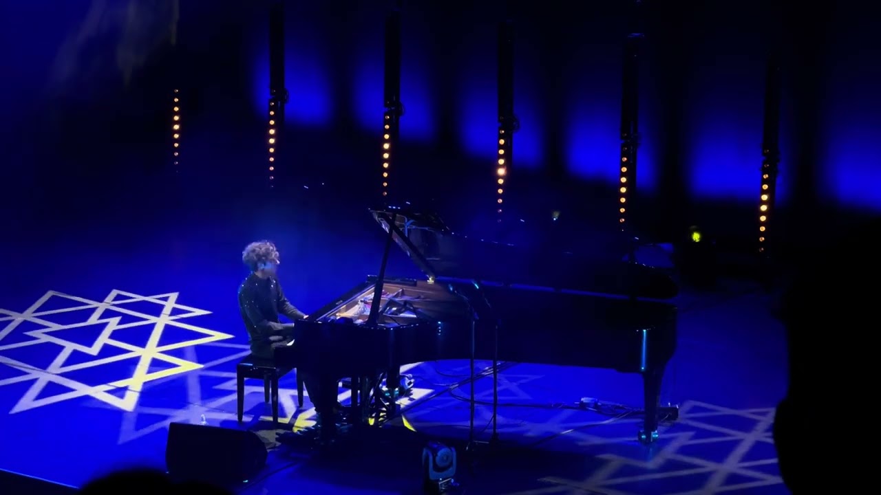 Peter Bence - Dance Monkey | Live from London Palladium