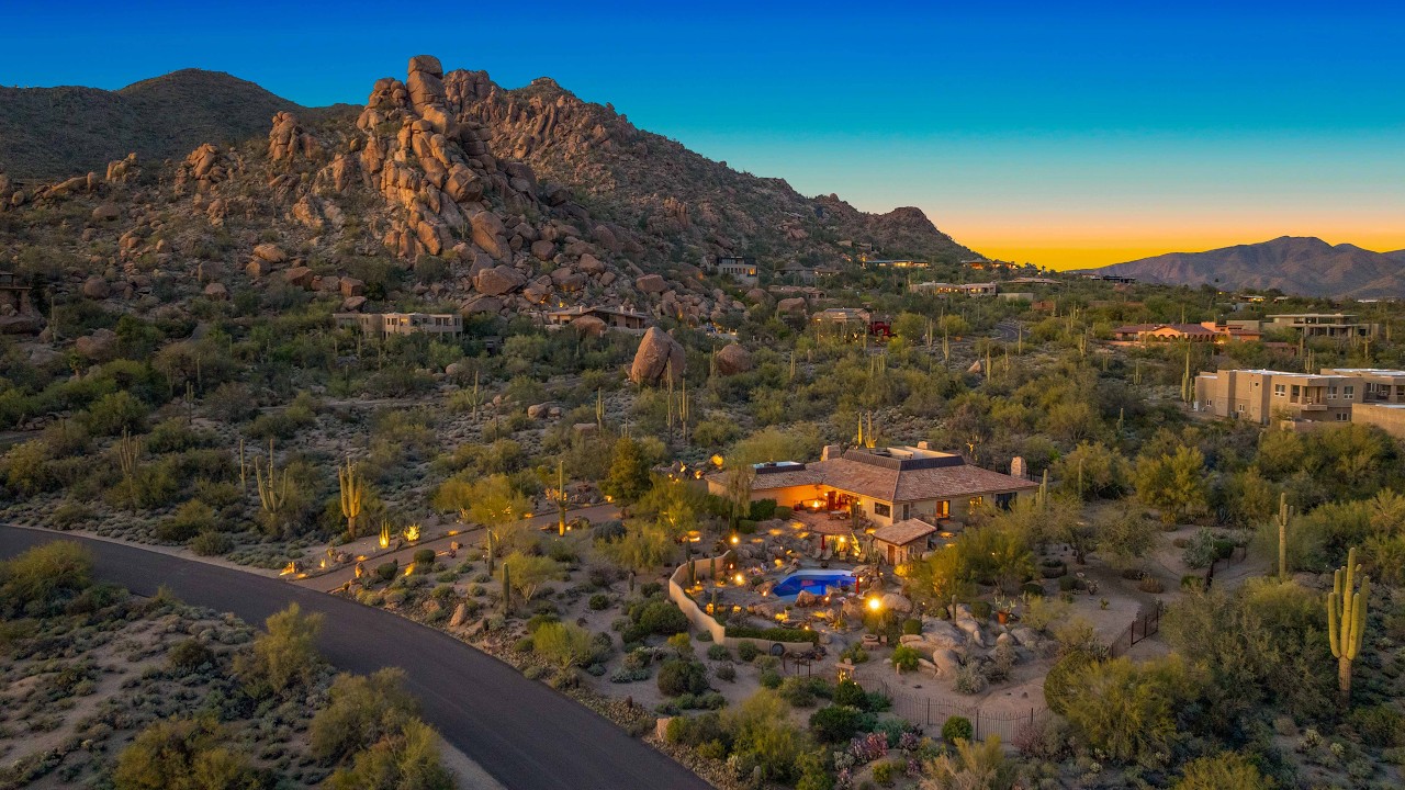 35035 N Whileaway Road Carefree, AZ 85266 | Fulton Rizzo Luxury Team