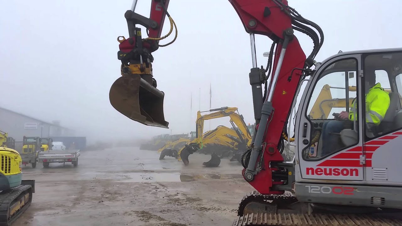 Neuson 12002, s/no: AB02333, årsmodell: 2003