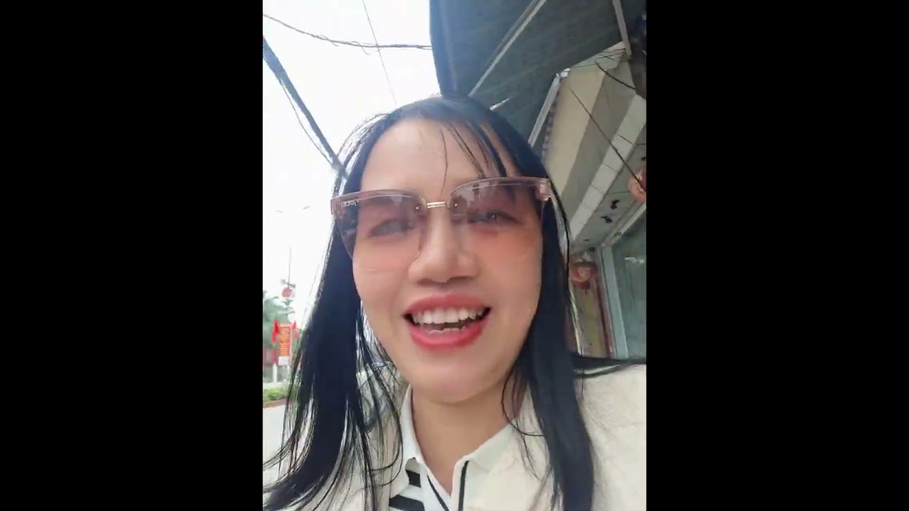 Mời cả nhà ăn  bánh cuốn Phủ Lý. Tuyệt ngon và sự trải nghiệm khác biệt. 