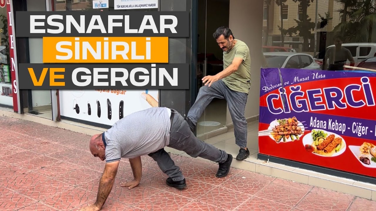 Esnaflar Sinirli Ve Gergin -Ske&ccedil;