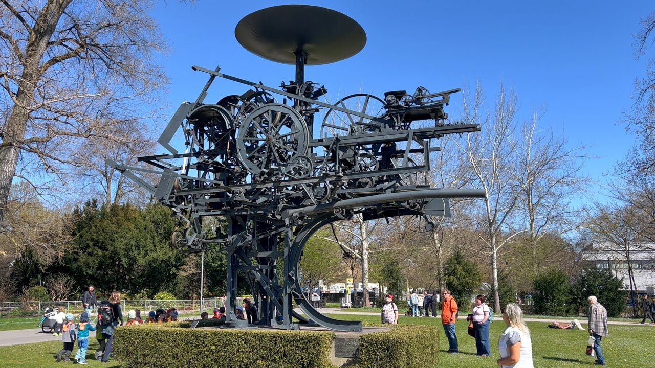 Jean Tinguely 
