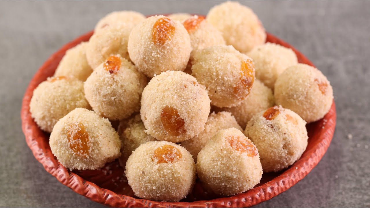 RAVA LADDU | SUJI LADDU | SEMOLINA LADDU | QUICK & EASY SWEETS RECIPE | COCONUT SUJI LADDU