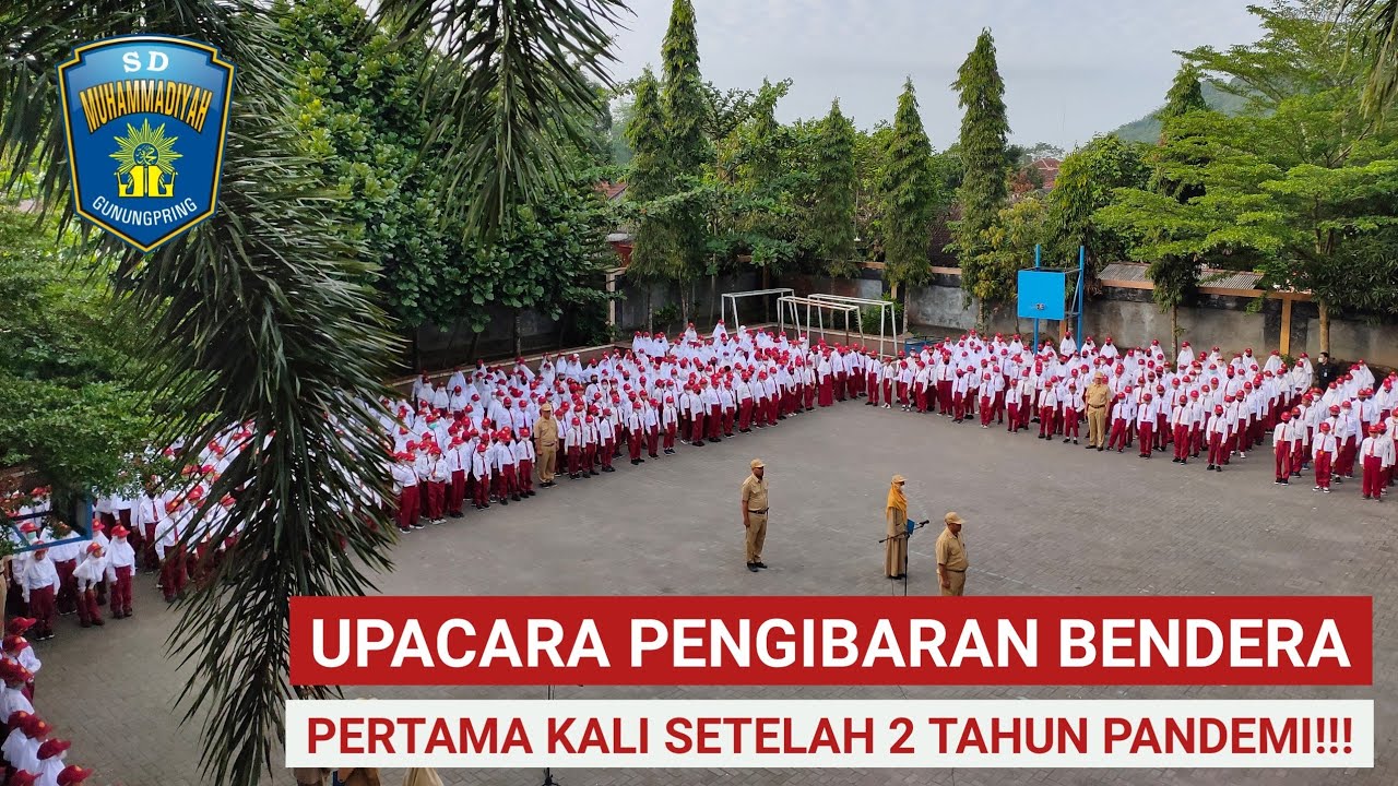 UPACARA PENGIBARAN BENDERA MERAH PUTIH PERTAMAKALI SETELAH 2 TAHUN PANDEMI