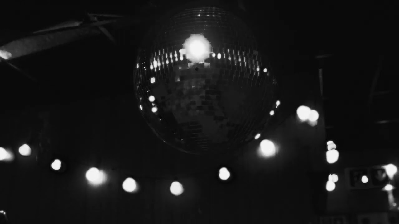 Ten Tonnes - Lone Star (Visualiser)
