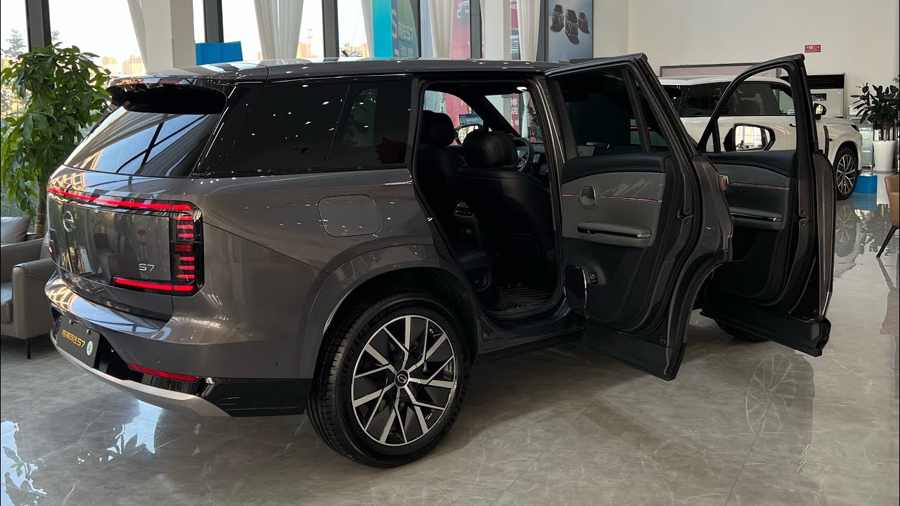 2025 NEW GAC Trumpchi S7 PHEV 1150km range only $23,500 review | GAC | China 🇨🇳