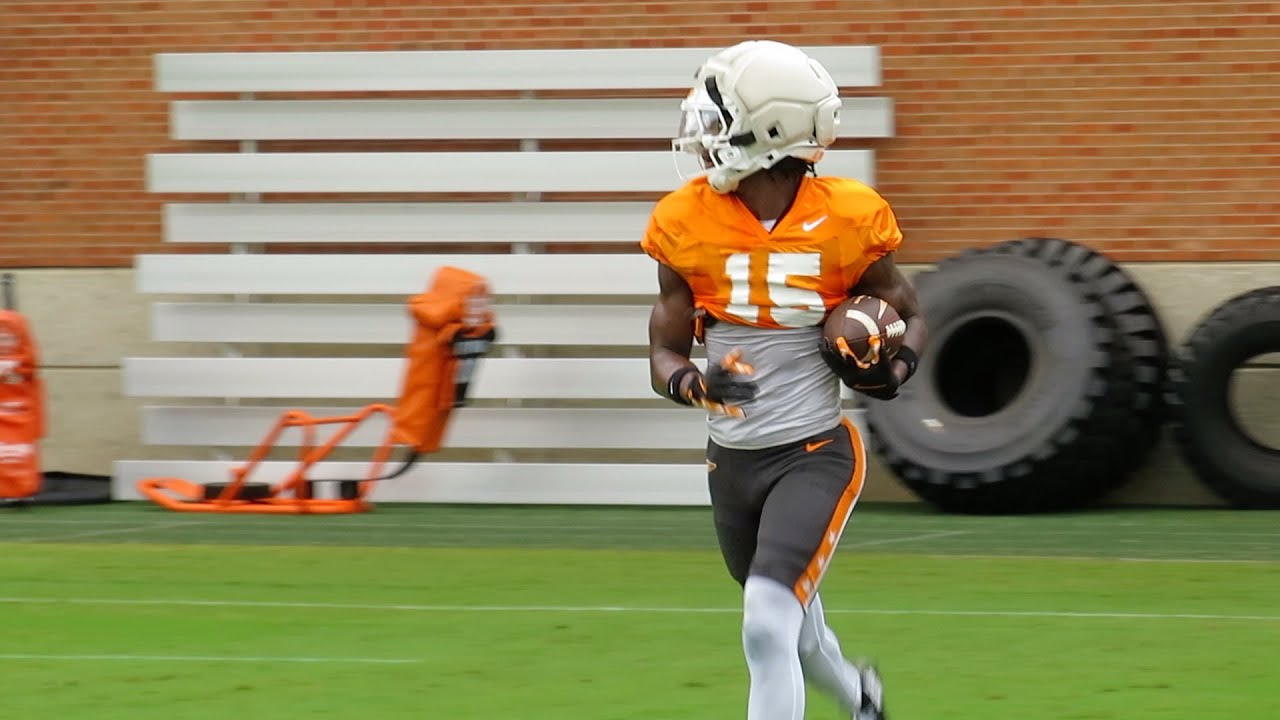 HIGHLIGHTS: Tennessee Football Hits The Field For Weekday Practice | UT Fall Camp #6