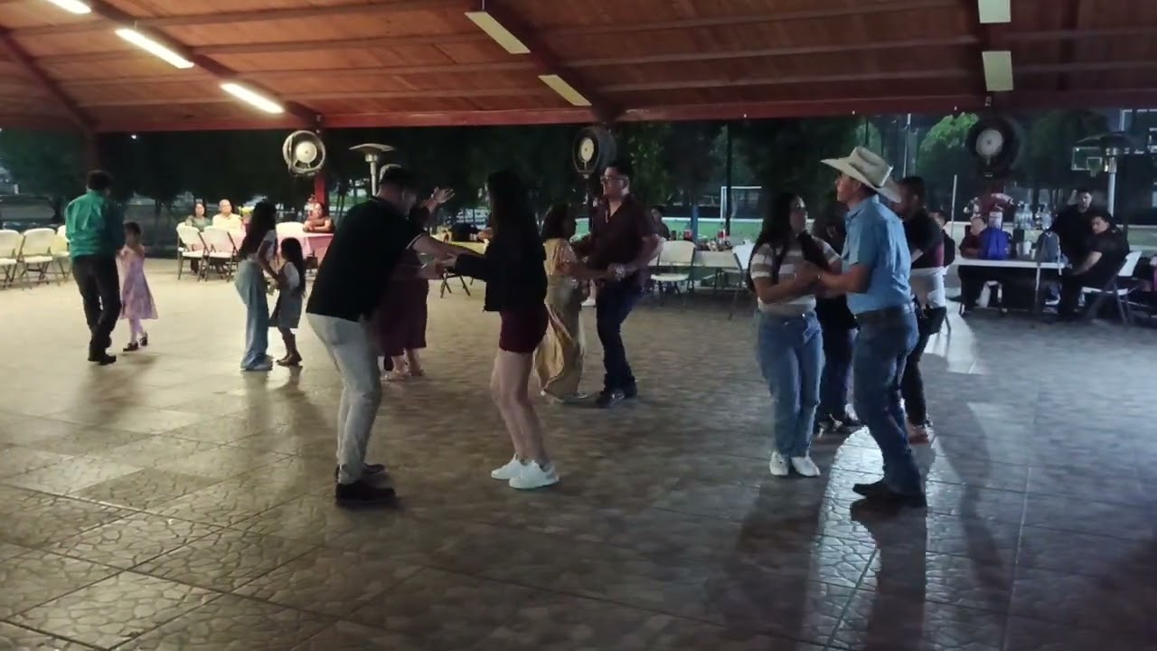 Eduardo Ortíz y su sabor sabor. Huapangos y otros éxitos mas... 