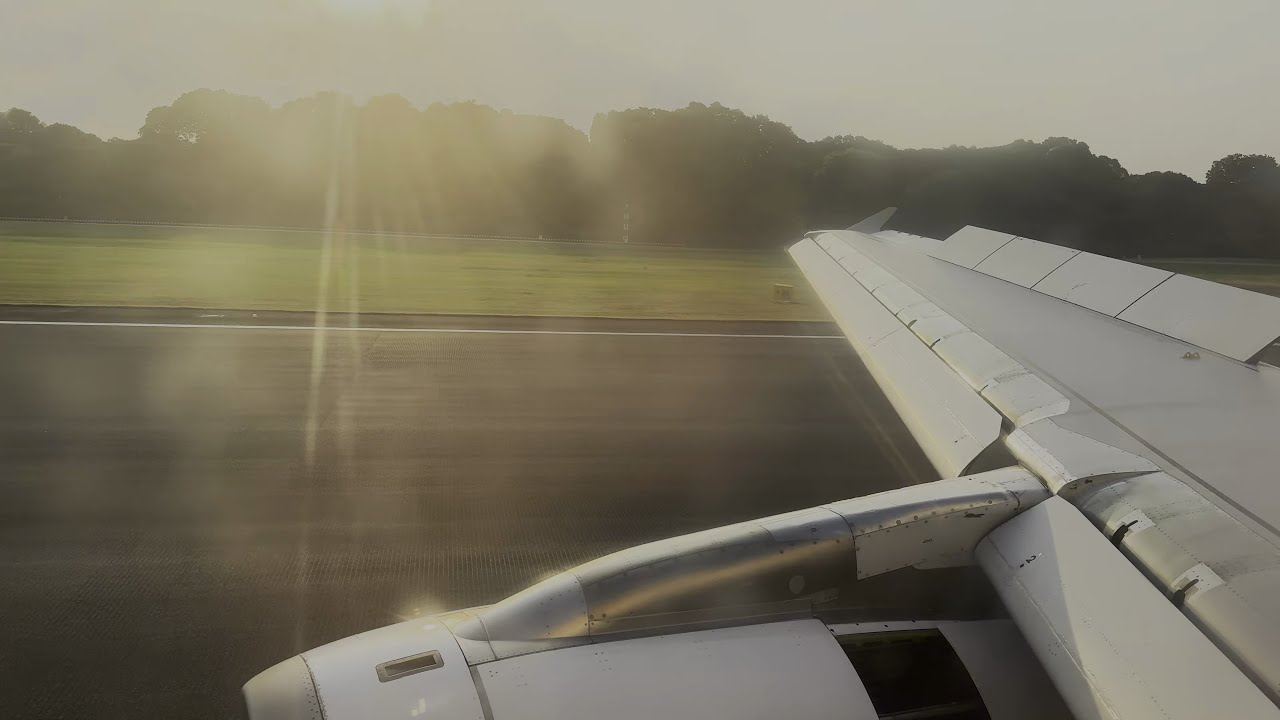 [HDR] Scoot Airbus A320 Sunset Landing in Singapore [SIN/WSSS][9V-TRT]