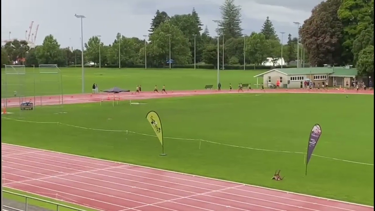World Record 1000m. 16 year old Sam.Ruthe 2:17.82. 