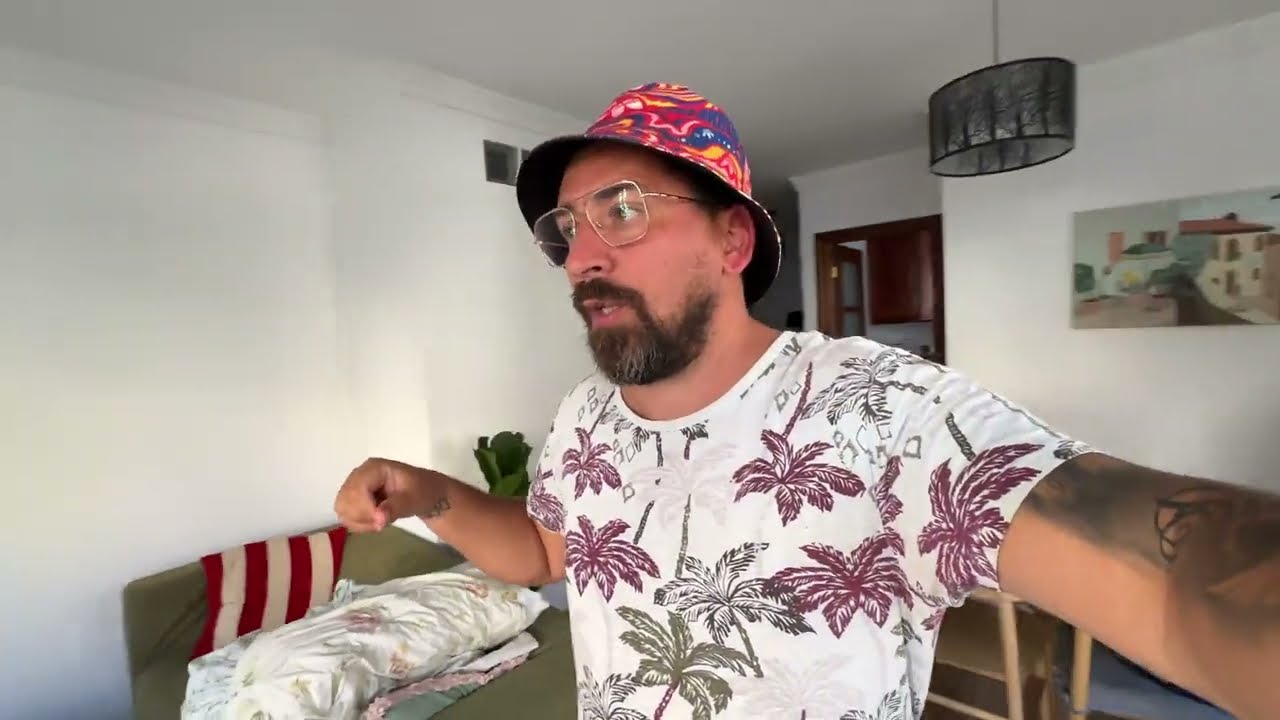 🛋️🌋 Daily Vlog 1️⃣4️⃣  | Turul apartamentului nostru din Santa Cruz și cât plătim chirie! 🏖️