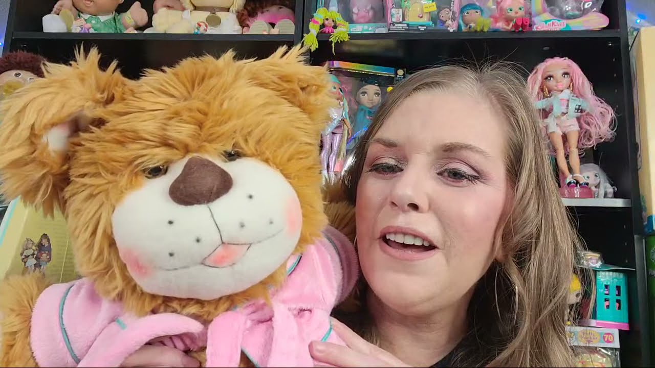 Live Unboxing Xavier Roberts Yonah Bear