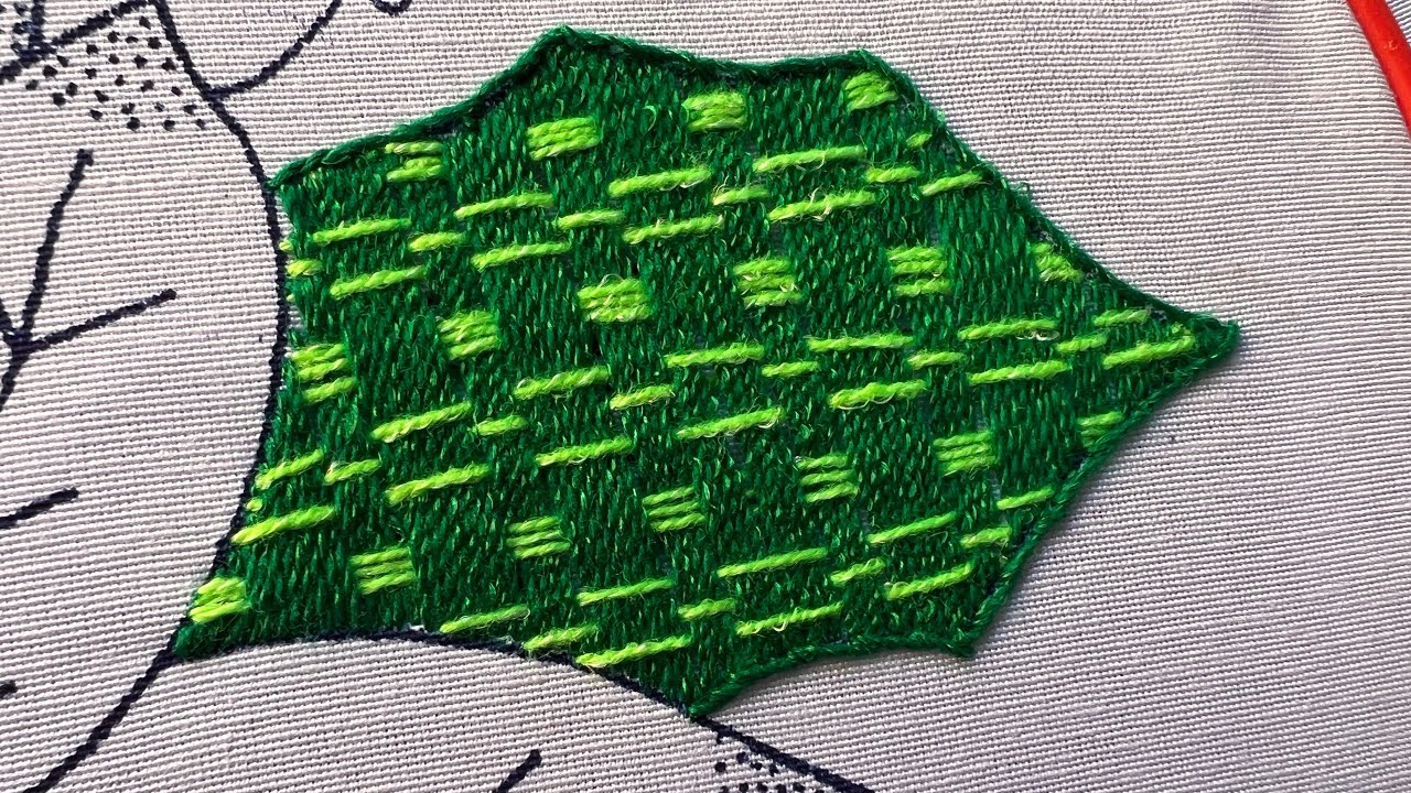 Cómo  bordar una hoja de noche buena 🍁 Pubtada fácil para hojas verdes 🍃