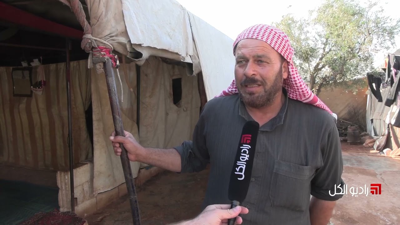 قاطنو مخيمات بإدلب يشتكون من عدم تأمين المياه النظيفة مجانا