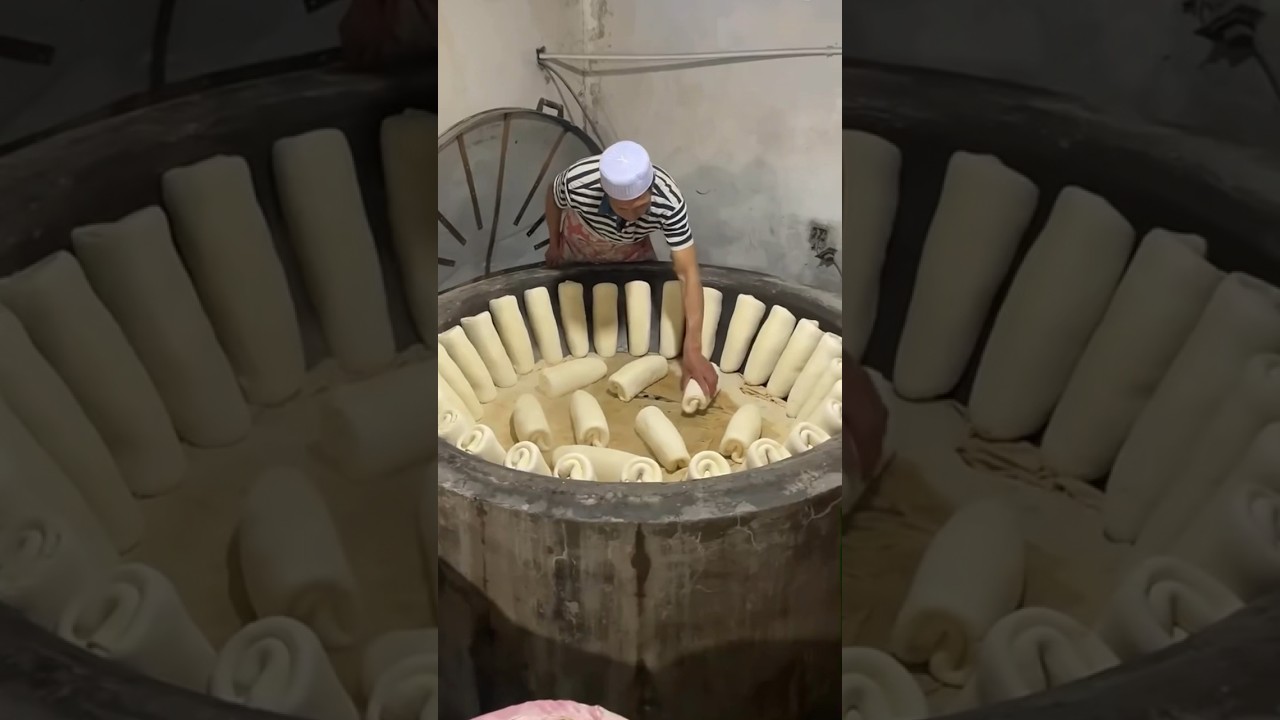 Make oversized steamed buns