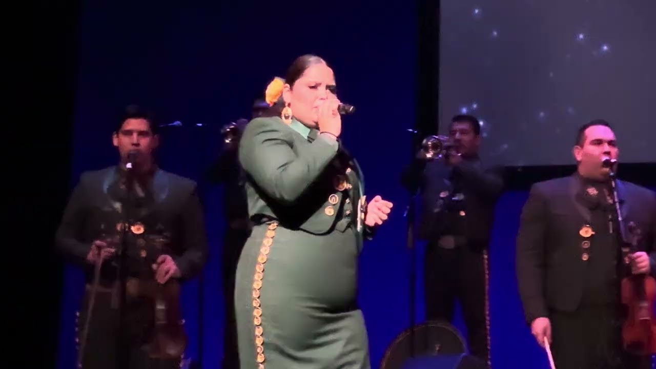 Cucurrucucu Paloma - Mariachi Herencia de México