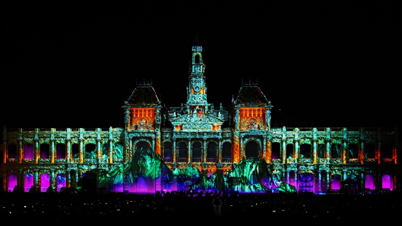 ECLIPS PICTURES - WELCOME TO VIETNAM - UBND TP HO CHI MINH [3D Mapping]