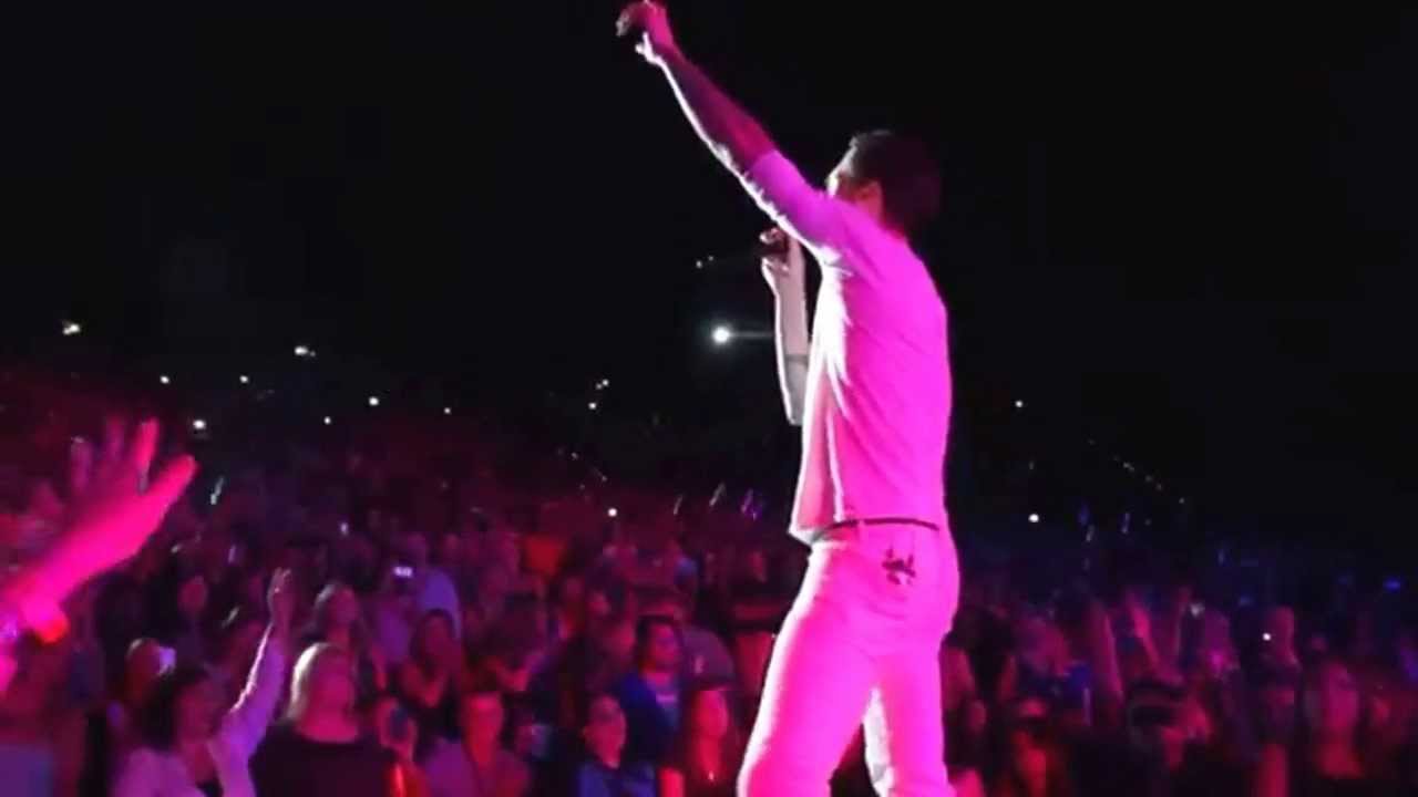 Maroon 5 Love SomeBody the one where Adam Sings to Fiancé Behati in the wings