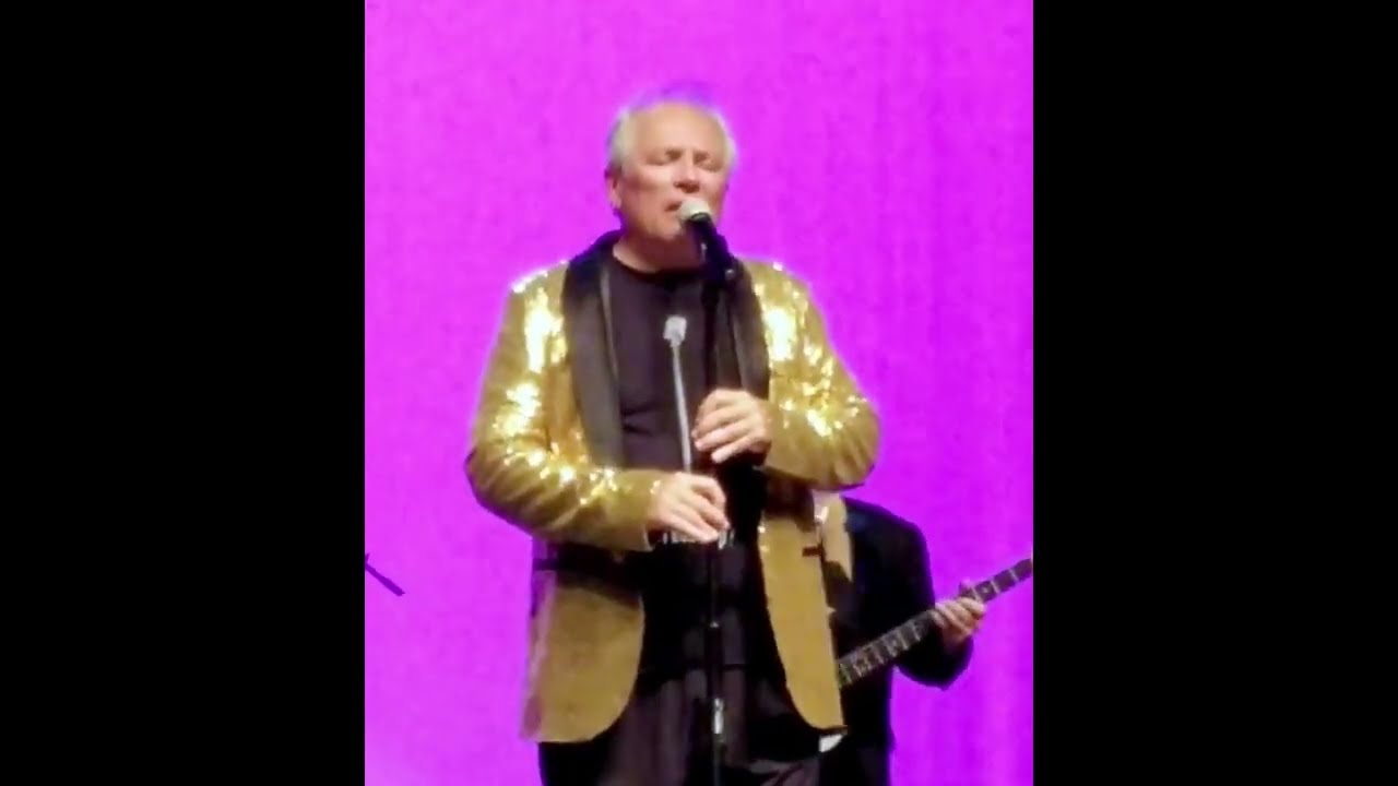 Johnny Contardo @Myrtle Beach ~ Crying