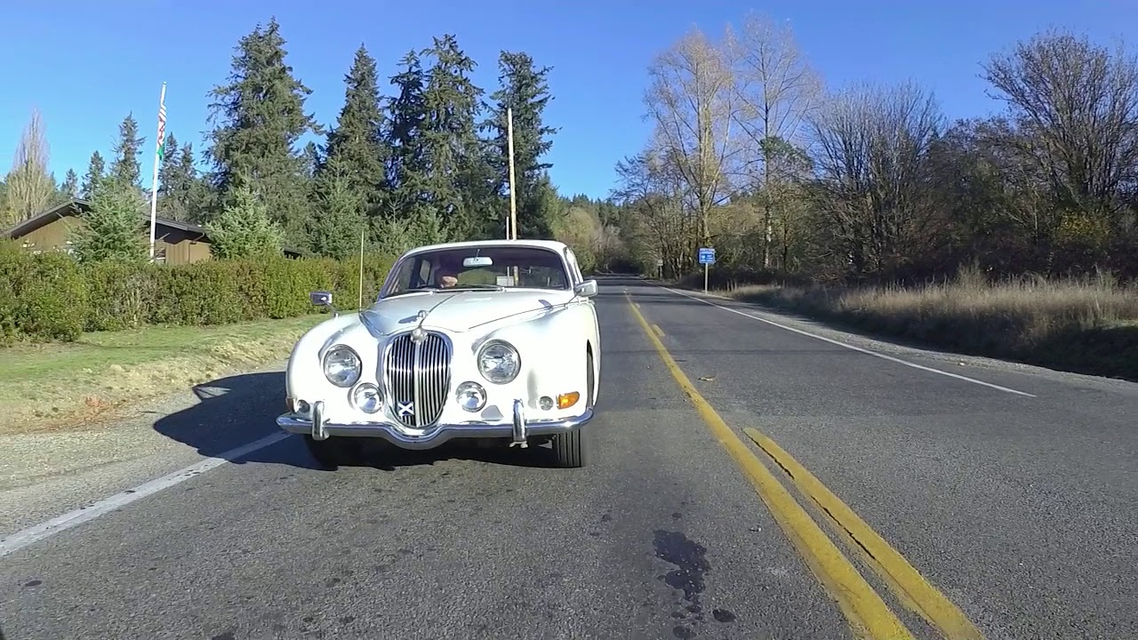 Jaguar 3.8S - Drive
