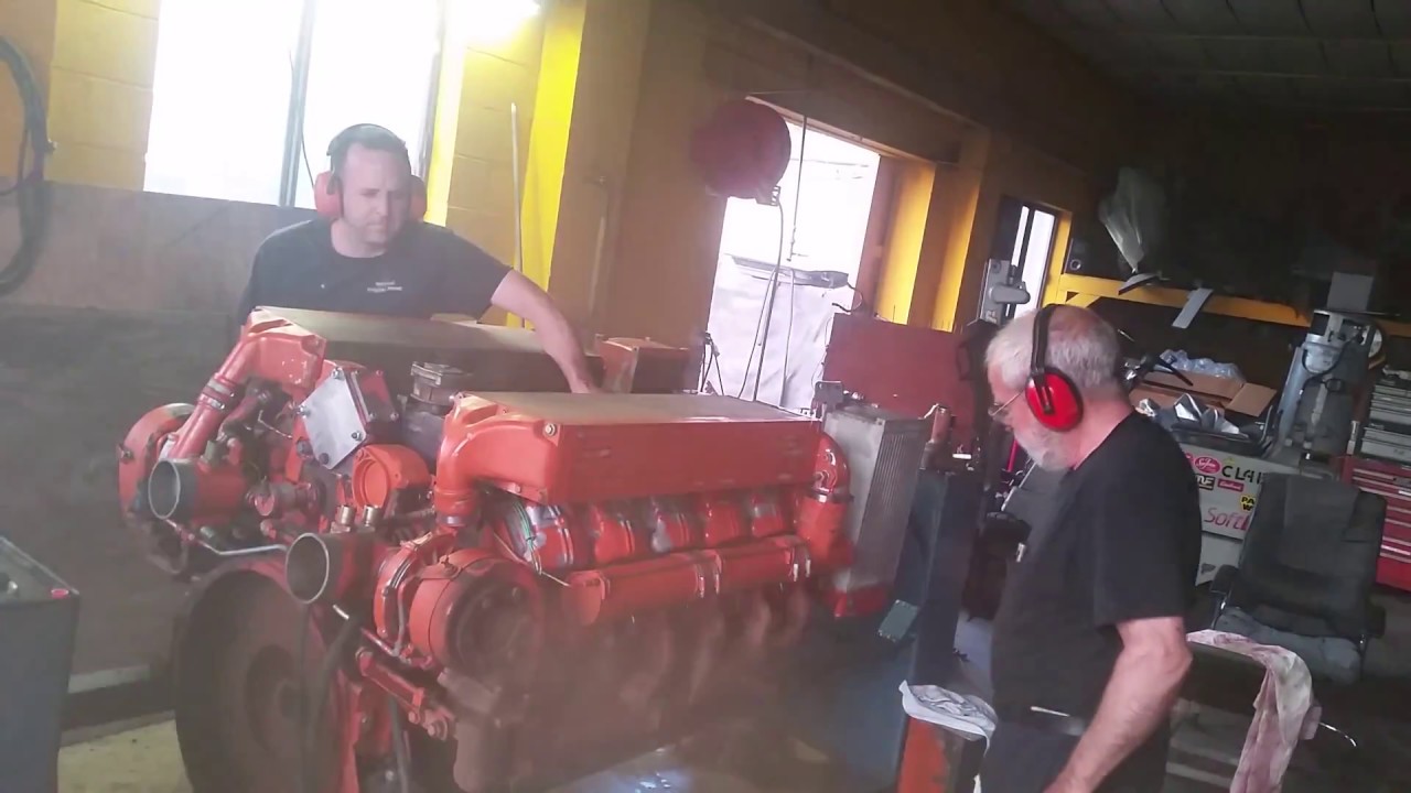 V12 Deutz Diesel BF12L 513C Full Throttle Run At 2:00