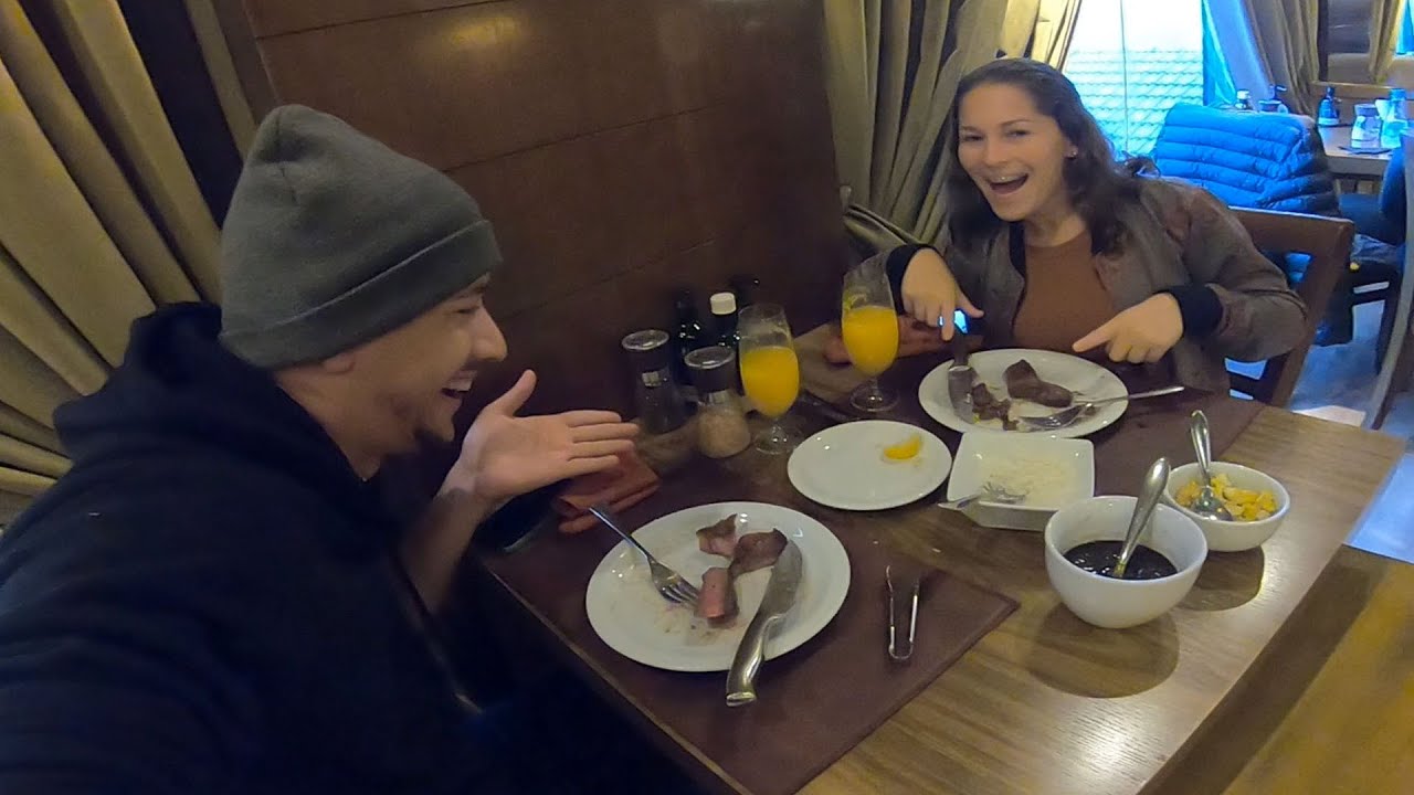 FOMOS EXPERIMENTAR O CHURRASCO DO RIO GRANDE DO SUL, SERÁ ESSE O MELHOR?! NÃO SAIU NADA BARATO💸