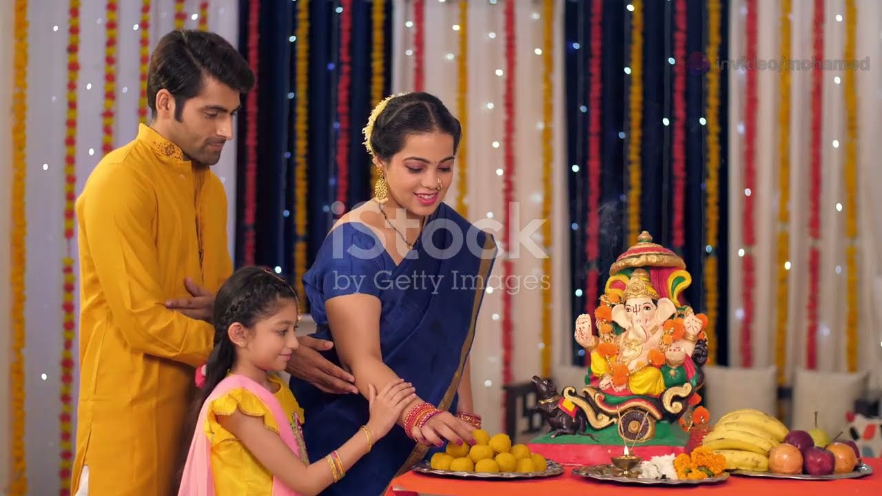 Who Are the Smartas? Exploring Hinduism&rsquo;s Multi-Deity Tradition