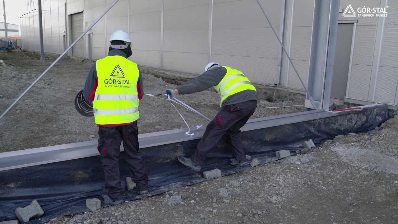 SUBTITLES FOR THE FILM ABOUT THE INSTALLATIONOF PANELS