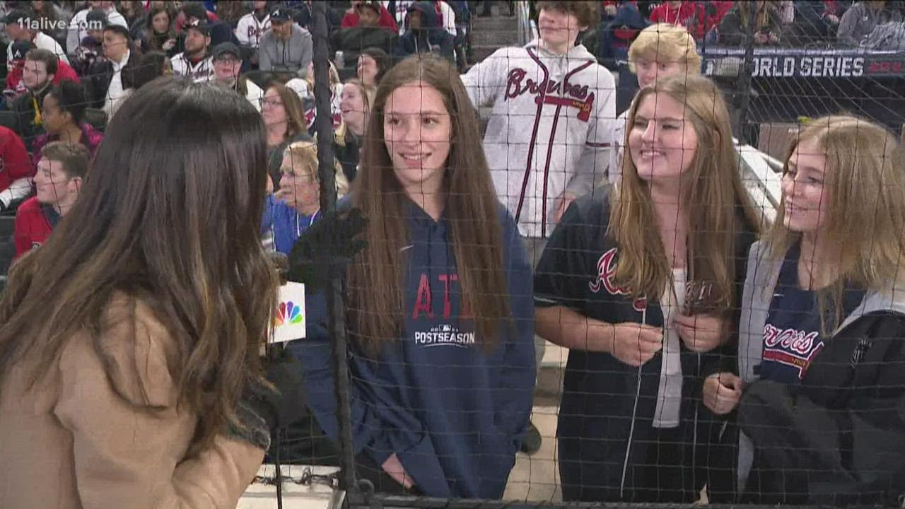 Braves up 6-0 in Game 6 of the World Series