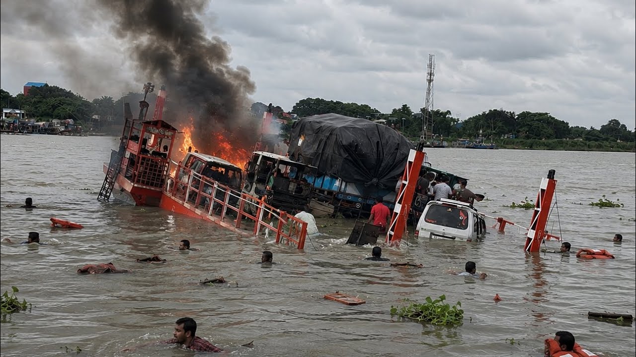     Terrifying Ferry Accident Scene 😱 Fire on Ferry & Passengers Fighting to Survive #ferry 