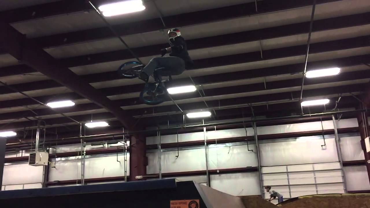 720 at ddasc slow motion - BMX
