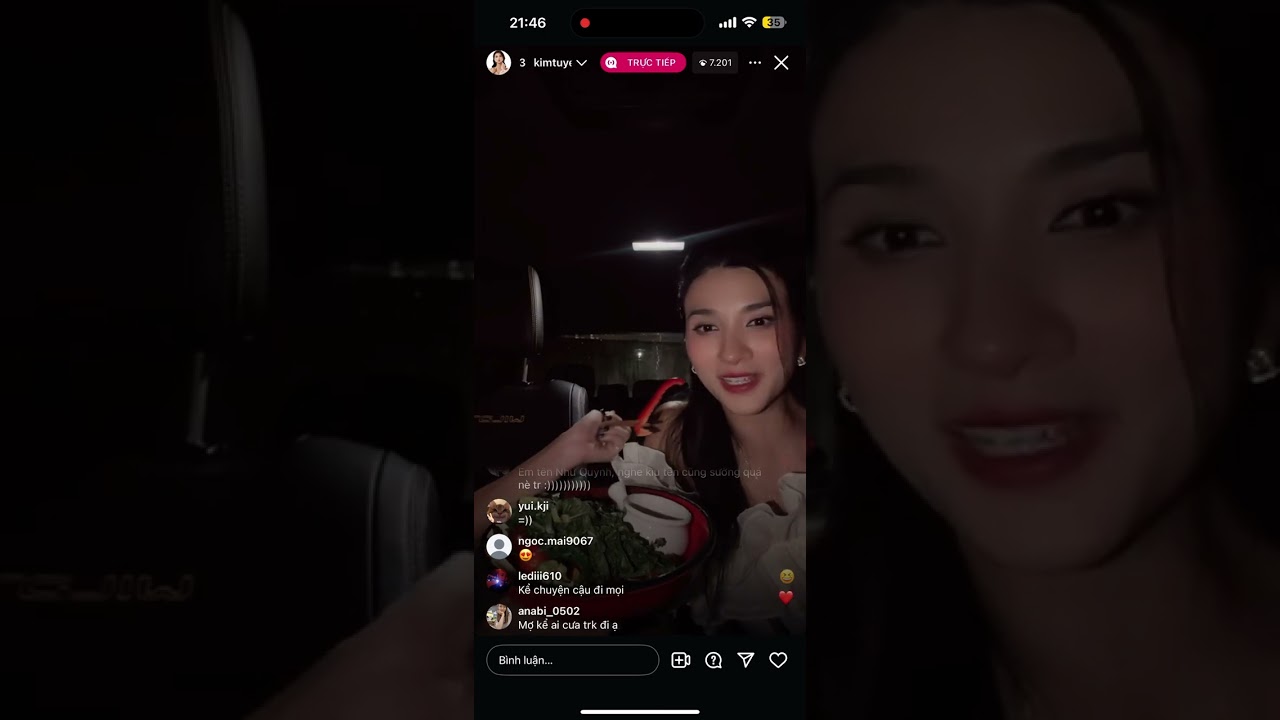 Chị đẹp Đồng Ánh Quỳnh và chị siêu đẹp Kim Tuyến 😍 live ngày 3/12 