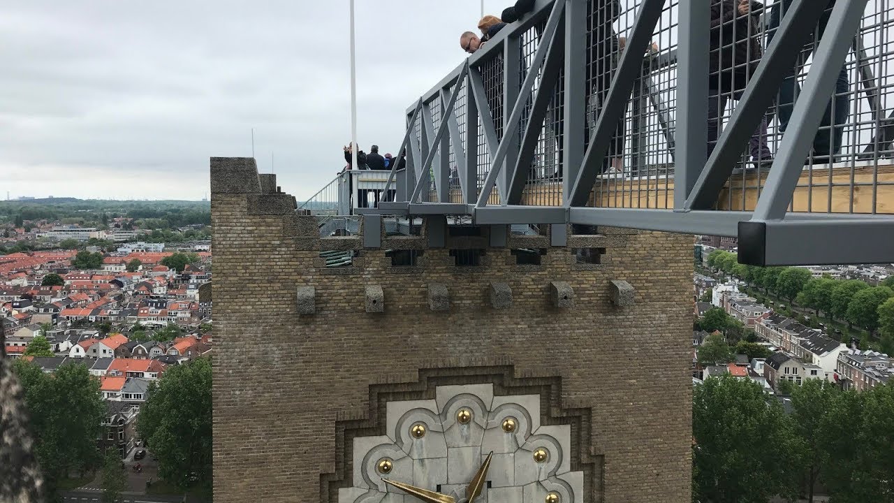 Loopbrug op Haarlemse kerk: durf jij?