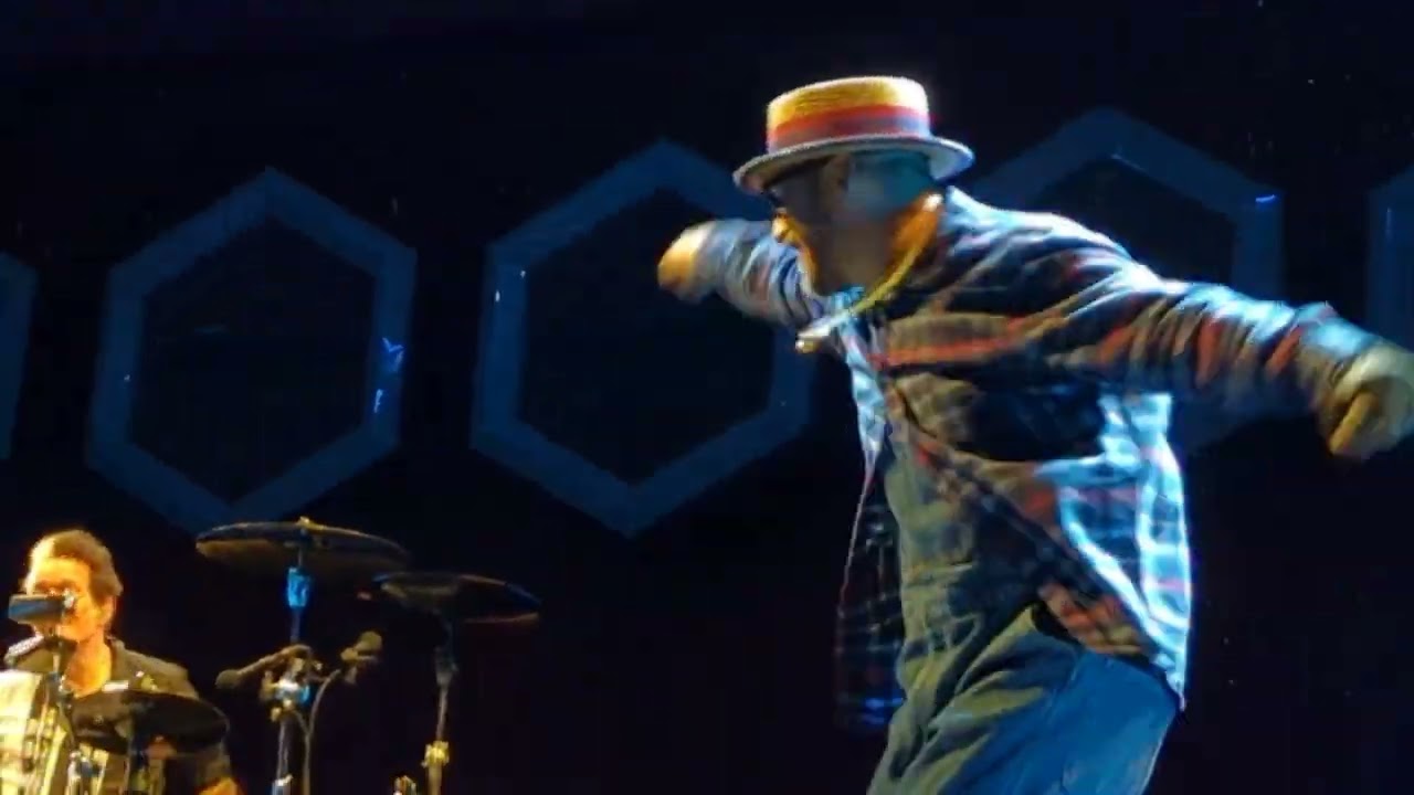Die Ärzte feat. Arnim Teutoburg-Weiß - Buddy Holly's Brille - Live 17.09.22 - Lohfelden Bosen