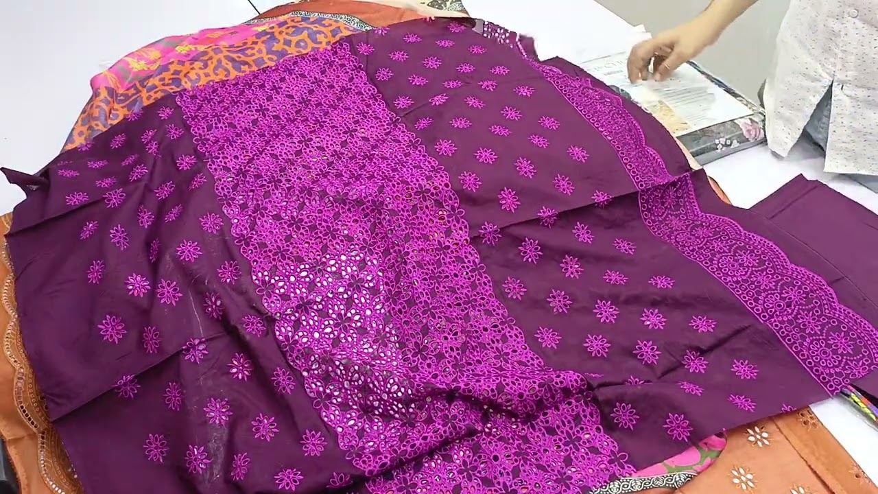 𝐙𝐀𝐈𝐍𝐀𝐁 𝐂𝐇𝐎𝐓𝐓𝐀𝐍𝐈 𝐂𝐇𝐈𝐊𝐀𝐍𝐊𝐀𝐑𝐈 𝐋𝐔𝐗𝐔𝐑𝐘'𝟐𝟒