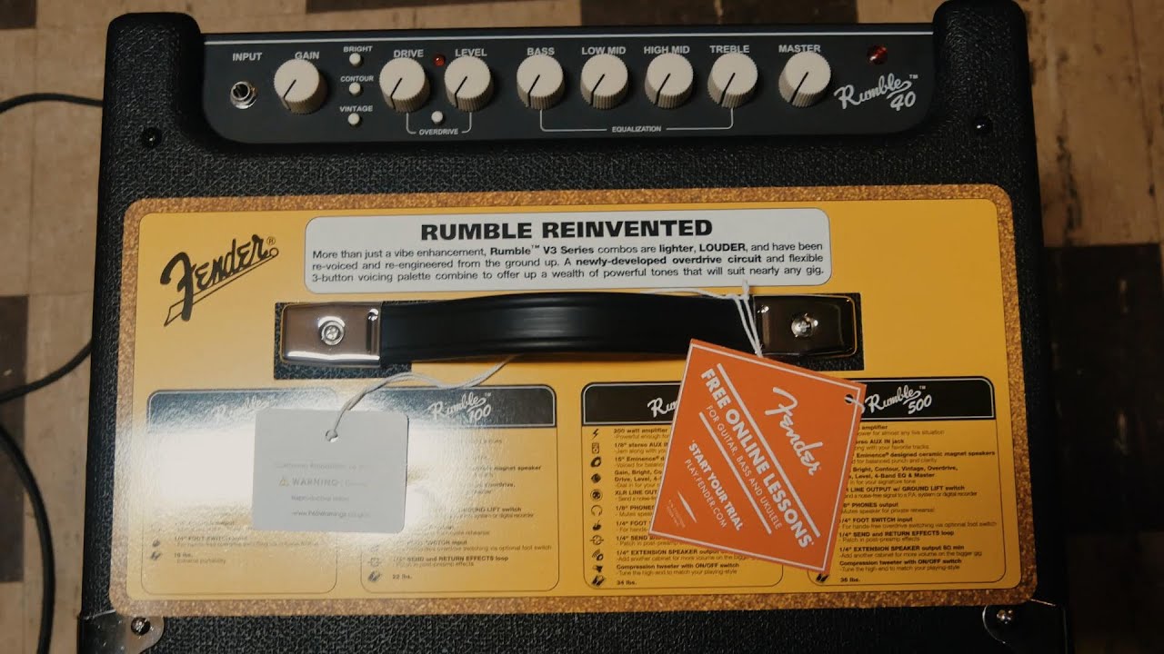 Bionic Bass Player Episode #11 Fender Rumble 40 unboxing & Review!