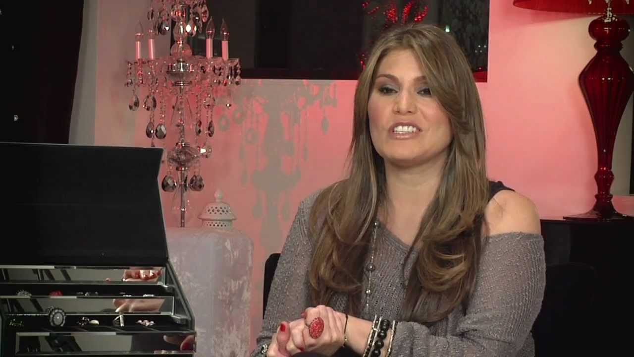 Yours By Loren&trade; Launches on HSN Dec. 12th @10pm
