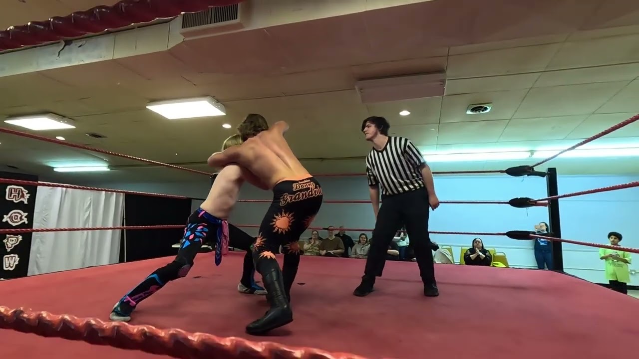 Sunshine Danny Grandview vs Hunter Price