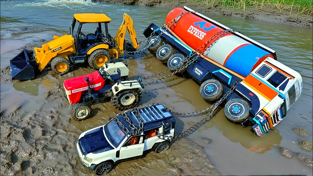New BharatBenz Petrol Tanker Muddy Accident Pulling Out Car Swaraj Tractor Jcb 3dx | Tractor Cartoon