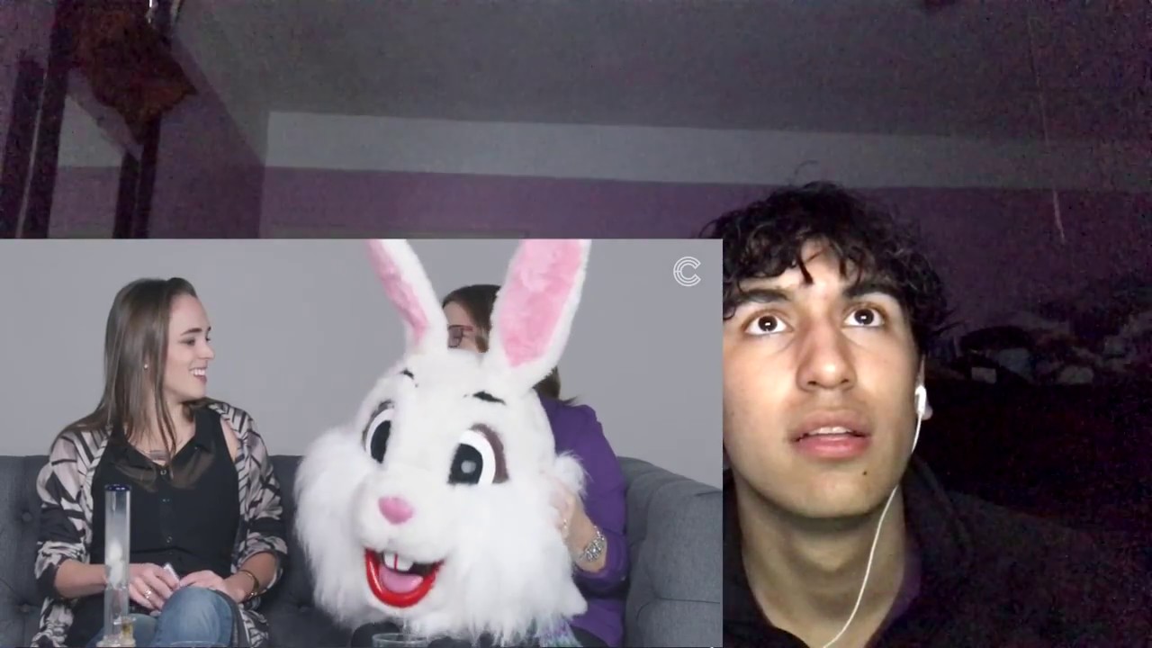 MOM PUTS ON BUNNY HEAD WHILE HIGH! Parents & Kids Smoke Weed Together for the First Time REACTION!