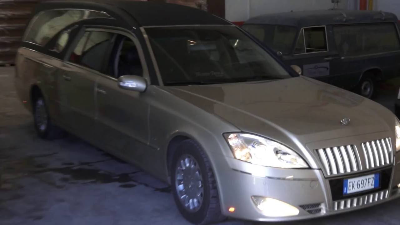 Autofunebre Carro Funebre Trasporto Salma Trasporti funebri: come gestire il trasporto di una salma