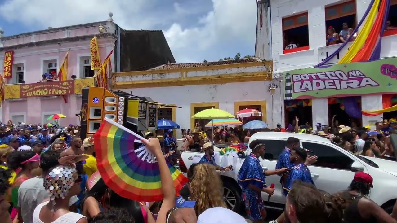 CURTINDO BLOCO DIRETAMENTE DAS LADEIRAS DE OLINDA - PE